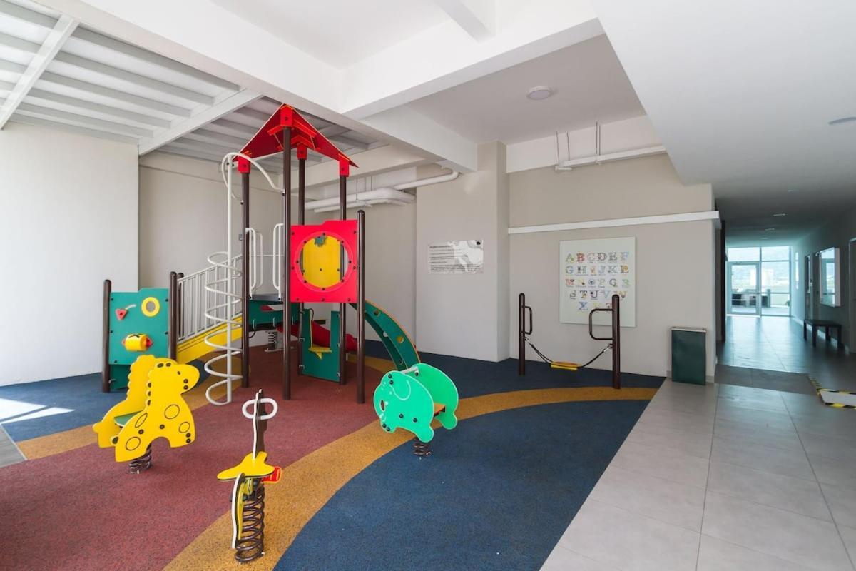 Deluxe And Feel Like A Home 1, 3-6 Pax ,Netflix, Georgetown Εξωτερικό φωτογραφία
